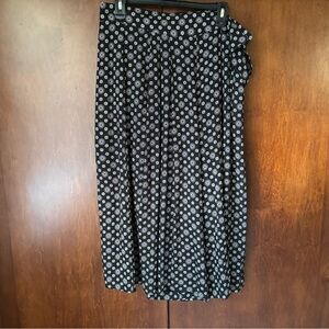 Leslie Fay Coulotte Pants/ skirt